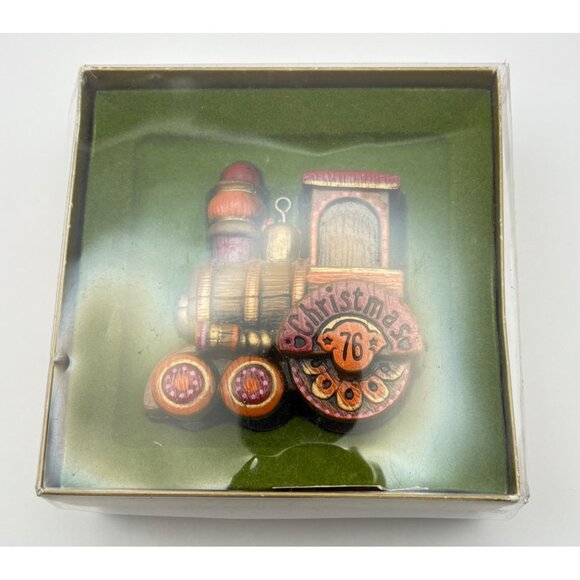 Vintage Hallmark Wooden Christmas 76 Train Engine Ornament Tree Trimmer 70s - Picture 7 of 11